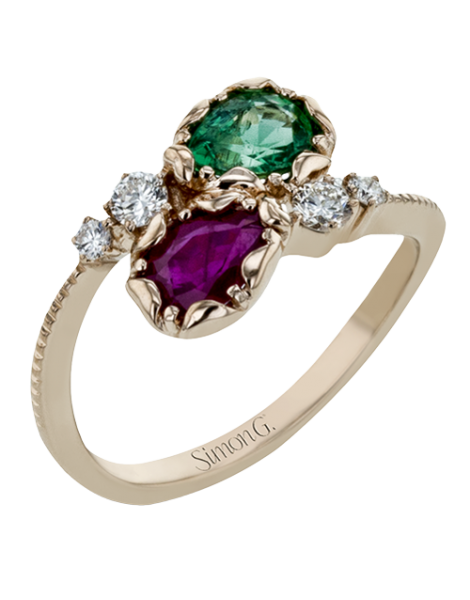 Color Ring in 18k Gold with Diamonds
