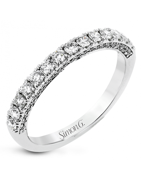 Engagement Ring in 18k Gold with Diamonds