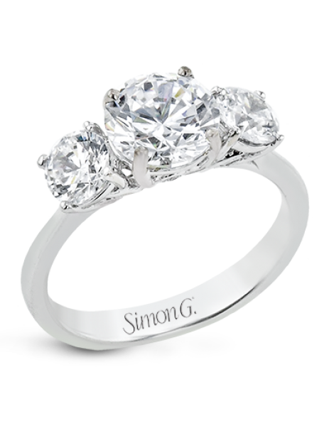 Engagement Ring in 18k Gold with Diamonds