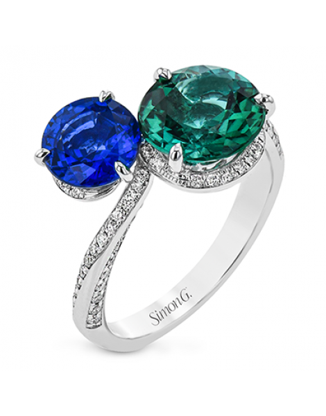 Color Ring in 18k Gold with Diamonds