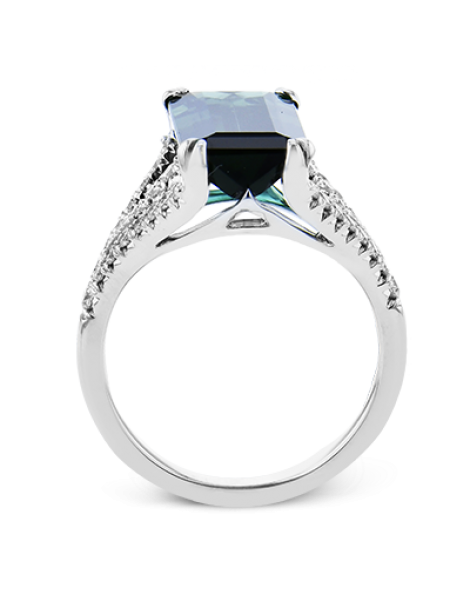 Color Ring in 18k Gold with Diamonds