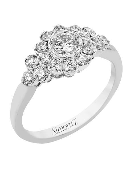 Engagement Ring in 18k Gold with Diamonds