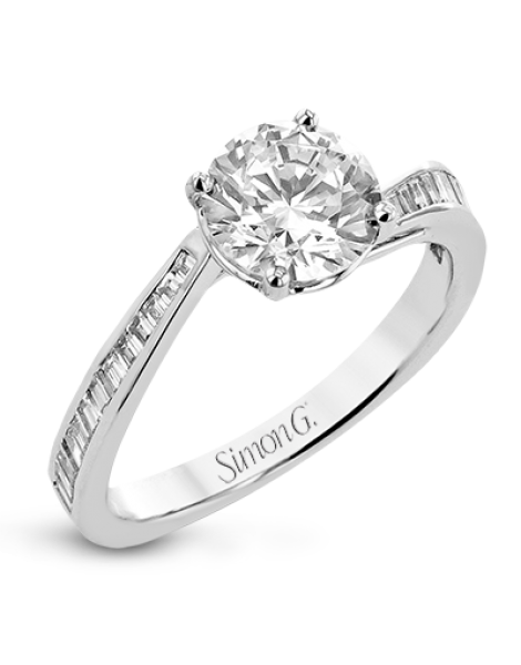 Engagement Ring in 18k Gold