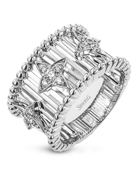 Right Hand Ring in 18k Gold with Diamonds