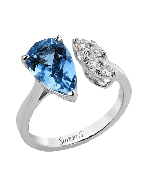 Color Ring in 18k Gold with Diamonds