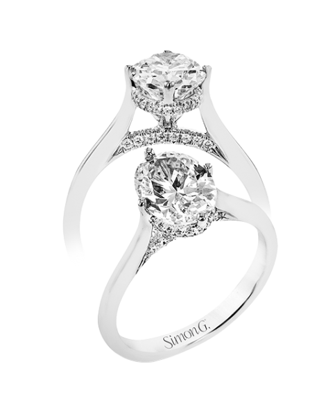 Engagement Ring in 18k Gold with Diamonds