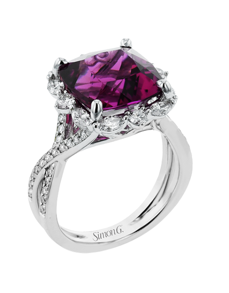 Color Ring in 18k Gold with Diamonds