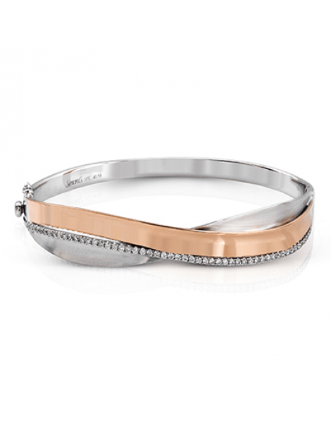 Bangle in 18k Gold with Diamonds