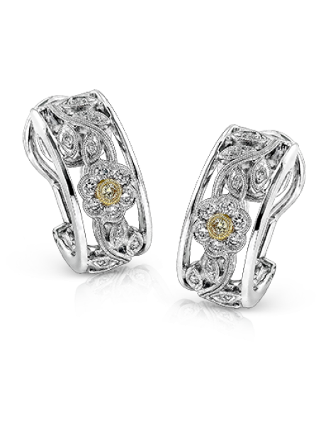 Earring in 18k Gold with Diamonds