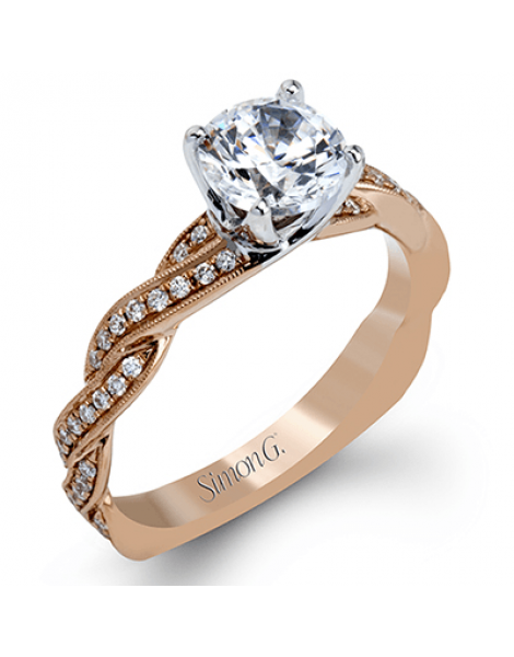 Engagement Ring in 18k Gold with Diamonds