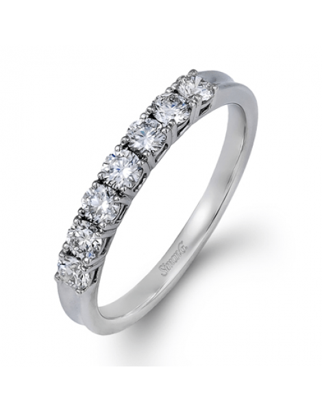 Anniversary Ring in Platinum with Diamonds