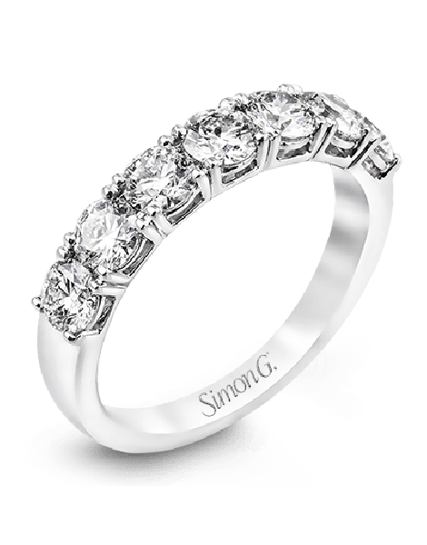 Anniversary Ring in Platinum with Diamonds