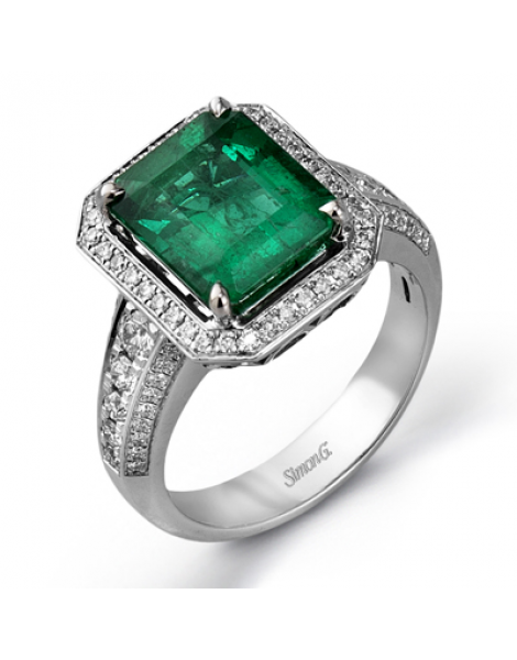 Color Ring in 18k Gold with Diamonds