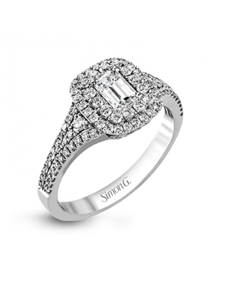 Engagement Ring in 18k Gold with Diamonds