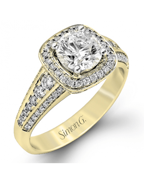 Engagement Ring in 18k Gold with Diamonds