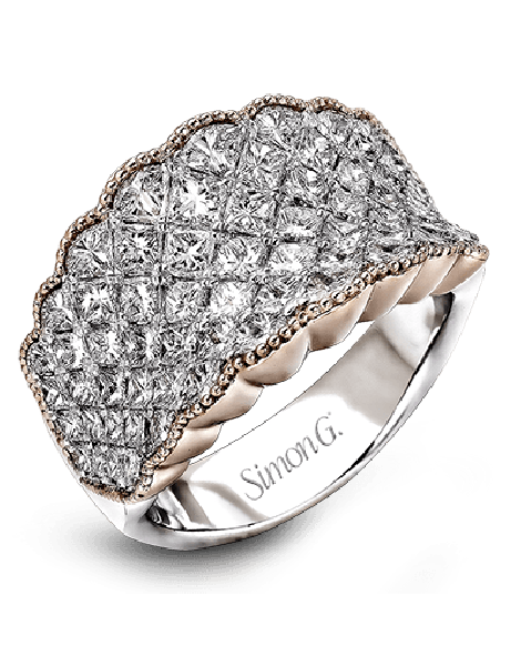 Right Hand Ring in 18k Gold