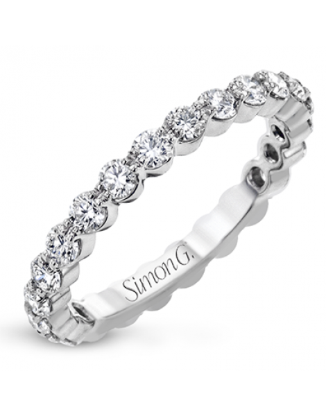 Wedding Band in 18k Gold with Diamonds