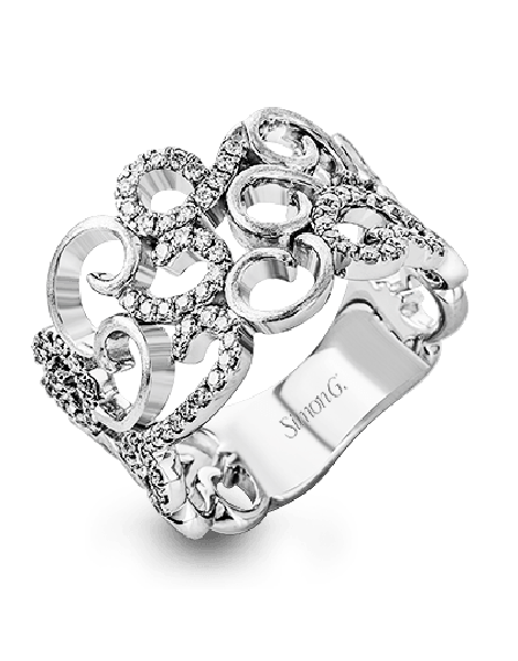 Right Hand Ring in 18k Gold with Diamonds