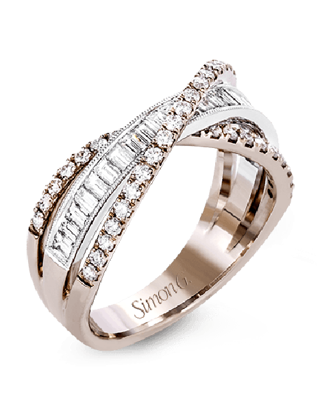 Right Hand Ring in 18k Gold with Diamonds
