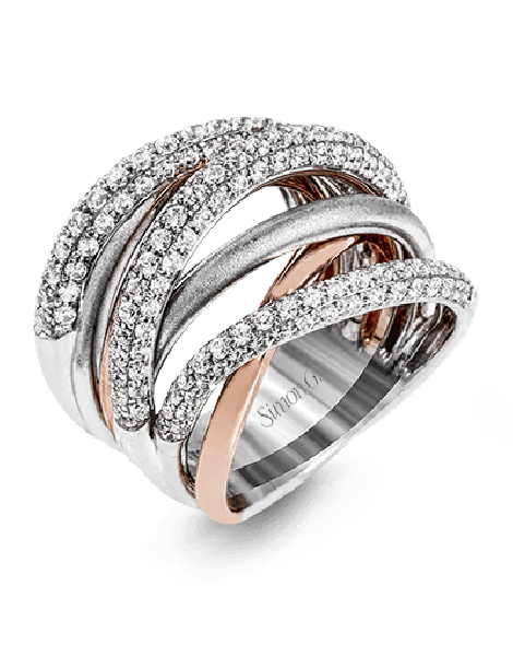 Right Hand Ring in 18k Gold with Diamonds