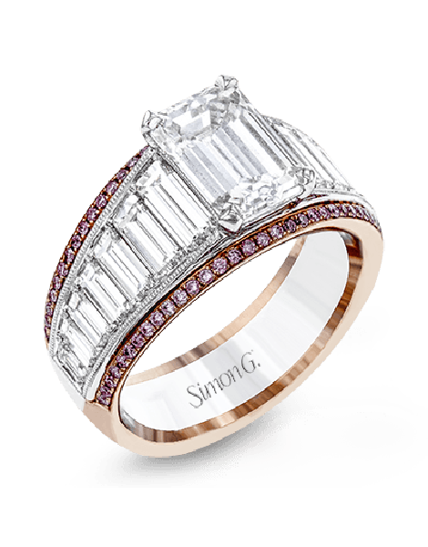 Engagement Ring in 18k Gold