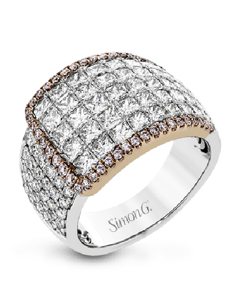 Right Hand Ring in 18k Gold with Diamonds