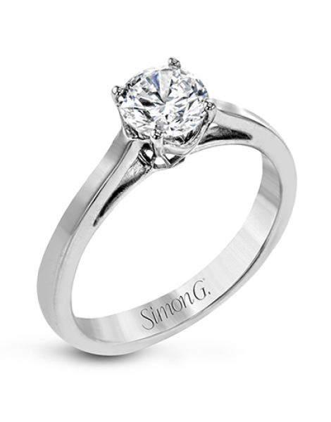 Engagement Ring in 18k Gold