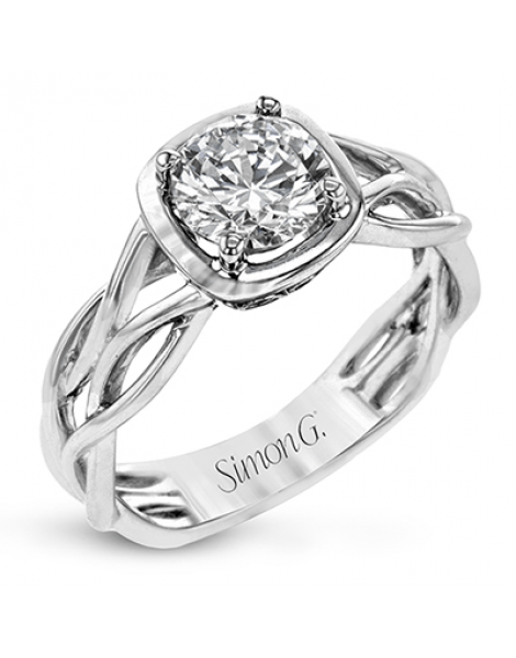 Engagement Ring in 18k Gold