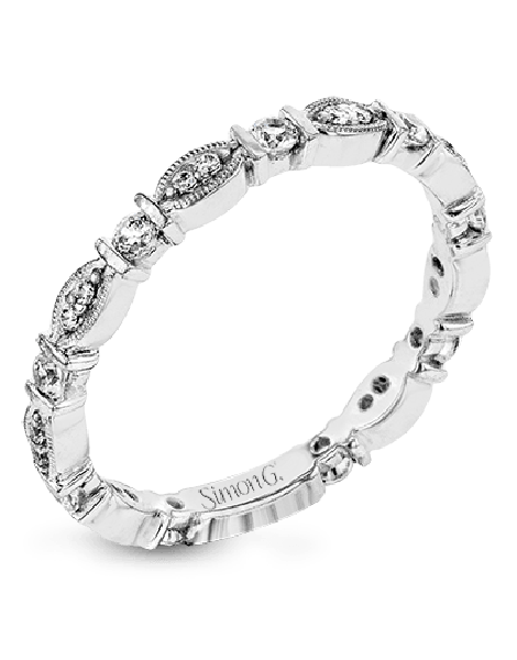 Right Hand Ring in 18k Gold with Diamonds