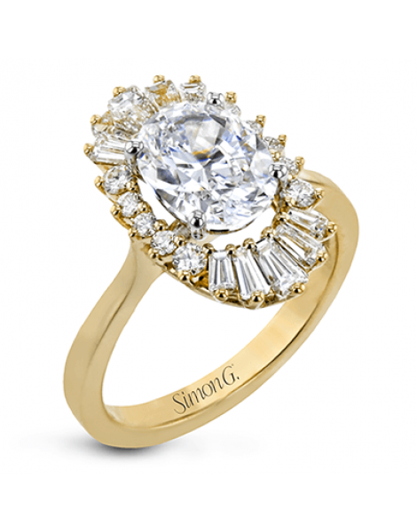 Engagement Ring in 18k Gold with Diamonds