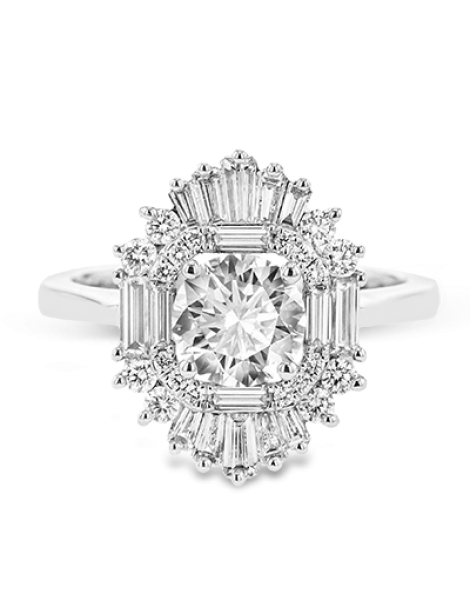 Engagement Ring in 18k Gold with Diamonds