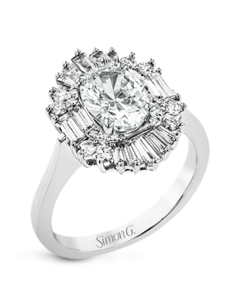 Engagement Ring in 18k Gold with Diamonds