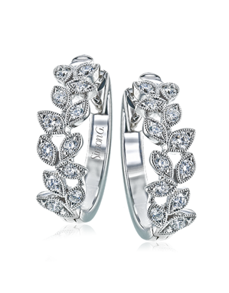 Hoop Earring in 18k Gold with Diamonds