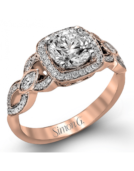 Engagement Ring in 18k Gold with Diamonds