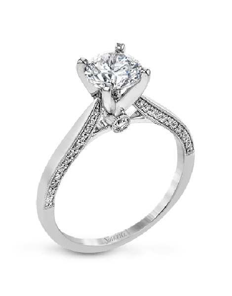 Engagement Ring in 18k Gold with Diamonds