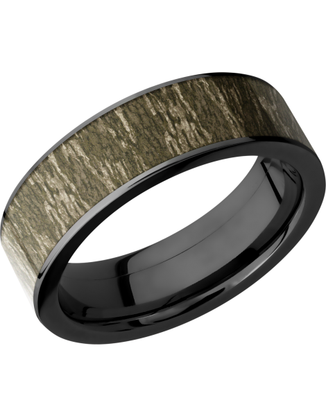 Cobalt chrome 7mm flat band with a 6mm inlay of Mossy Oak Bottomland Camo